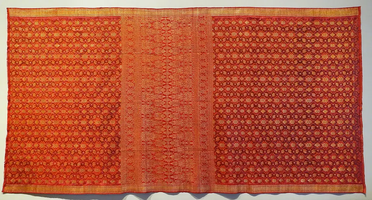 Batik, songket, sarong and how to wear them